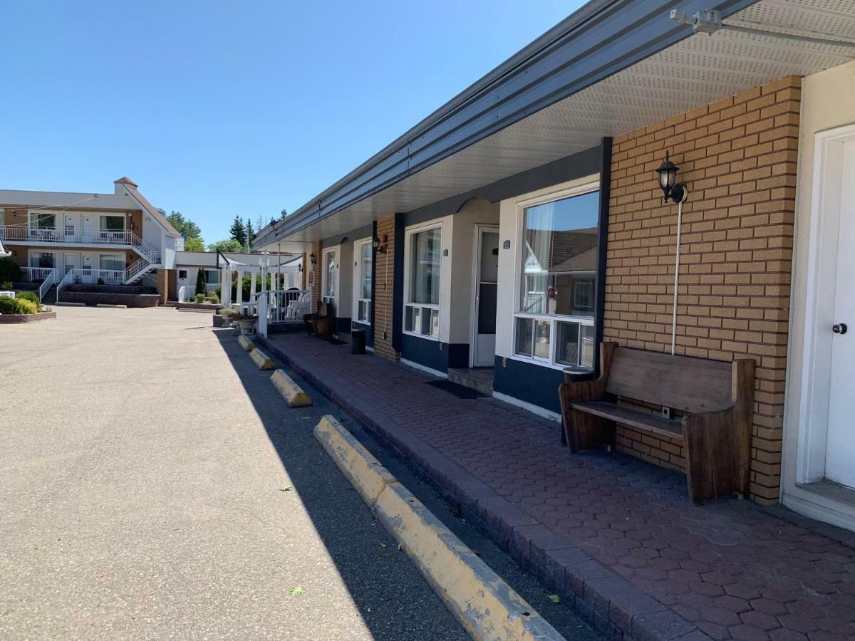 Sword Inn Bancroft Eksteriør billede
